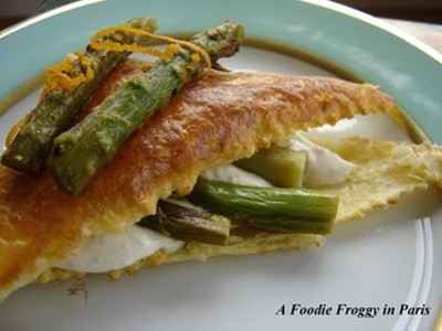 Mille-feuille d'asperges et crème d'amandes au Parmesan