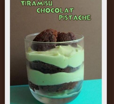 Tiramisu maison au chocolat et à la pistache