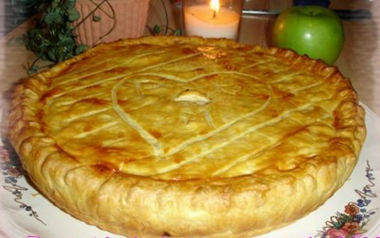 Tarte chaude aux pommes à la canadienne