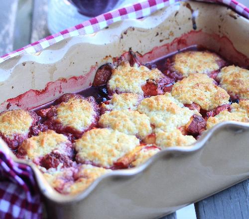 Cobbler aux fruits d'été