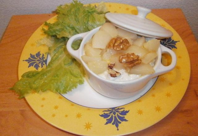 Mini-cocotte de purée de pomme de terre, bleu aux noix et poires