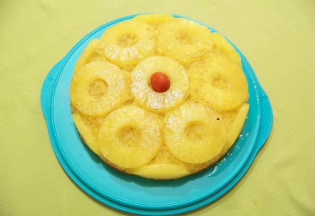 Gâteau à l'ananas renversé