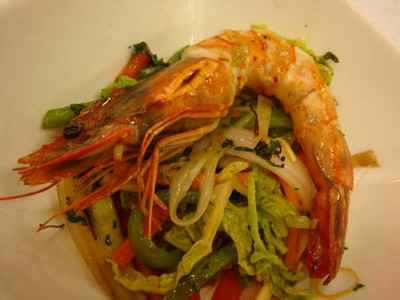 Wok de légumes, gambas