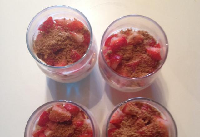 Tiramisu aux fraises et speculoos au thermomix