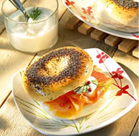 Bagels aux oignons et graines de pavot