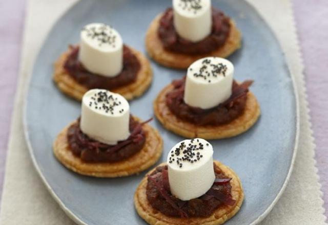 Toasts d'apérivrais Chèvre Doux façon méditerranéenne