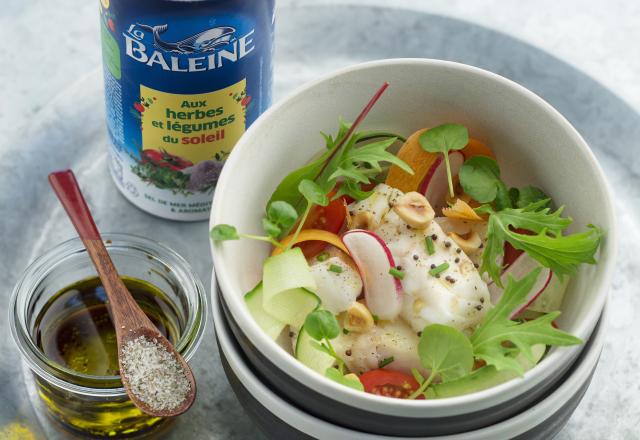 Salade de cabillaud, aux herbes et légumes du soleil « La Baleine »