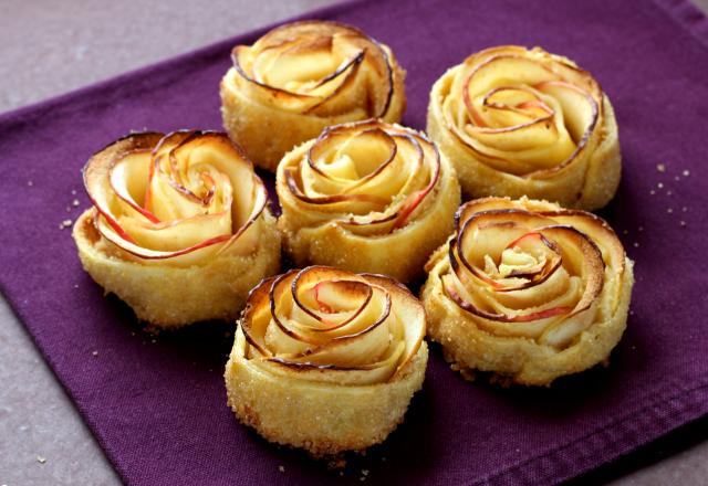 Mini-tartelettes fleurs de pommes