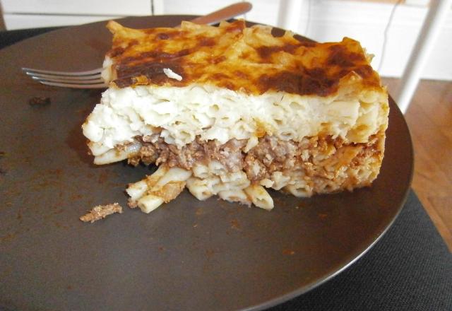 Pastitsio (gratin de pâtes grec à la viande hachée)