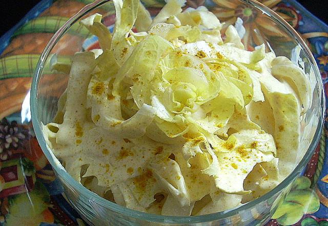 Salade d'endives au curry