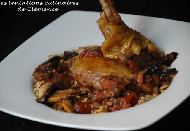 Poulet aux champignons, sauce au vin rouge