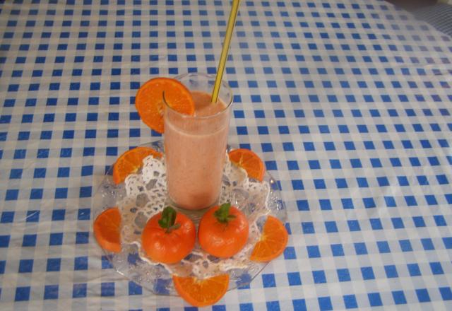 Smoothie mandarine-fraise