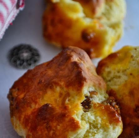 Scones aux figues et abricots secs