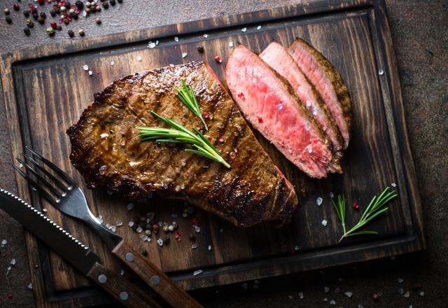 Cette étape à ne jamais oublier pour savourer pleinement sa viande grillée au barbecue