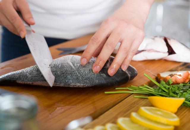 Apprenez à lever un filet de poisson comme un pro avec la méthode d’un vainqueur de Top Chef