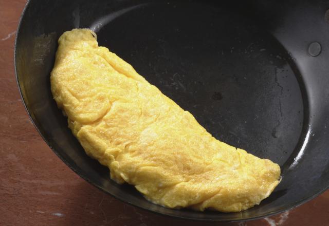 Omelette aux pommes de terre et gruyère