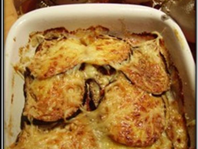 Gratiné d'aubergine, chèvre et tomates