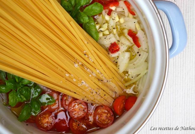 One pot pasta : linguines aux tomates cerise et basilic