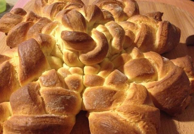 Brioche étoile de neige