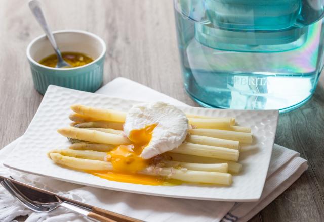 Asperges blanches & œufs pochés