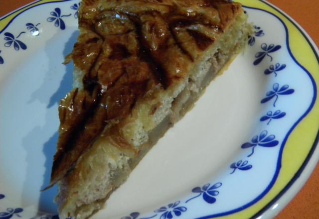 Tarte aux poires caramélisées et noix