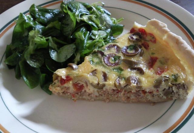 Quiche thon, tomate et olives