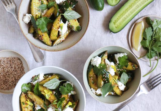 Salade de concombre de France au sésame et chèvre frais