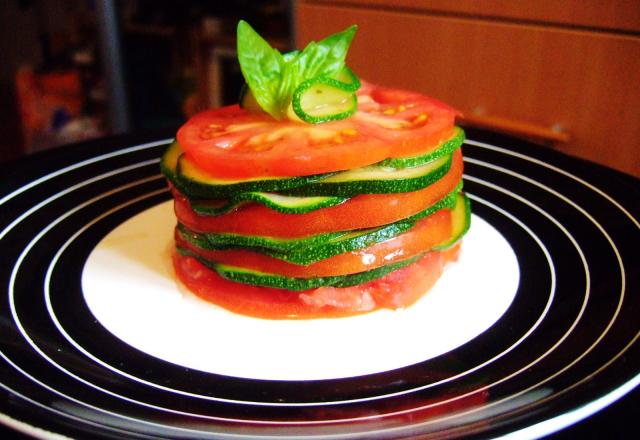 Millefeuille de courgettes et tomates