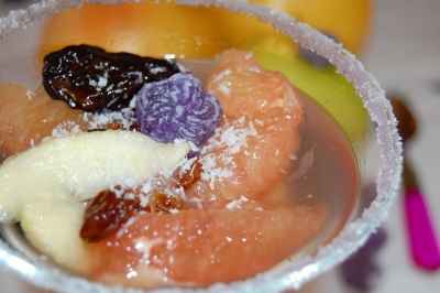 Soupe de pamplemousse aux fruits à la violette