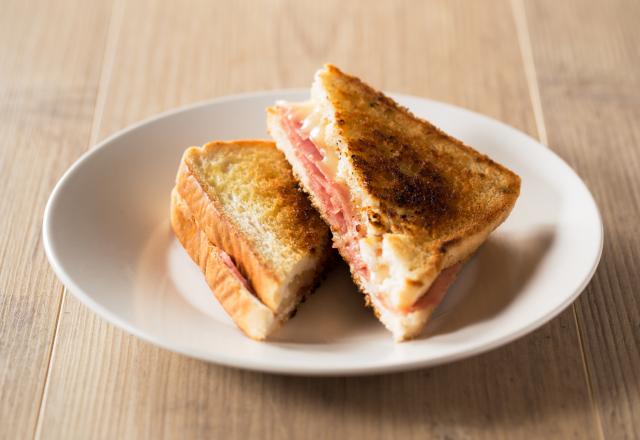 Croque-monsieur parisien