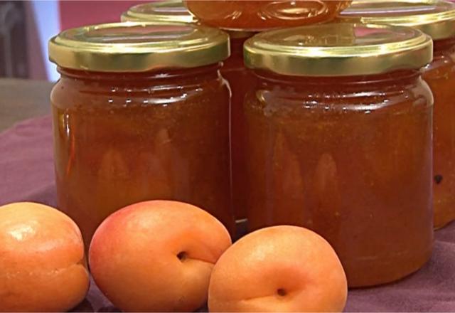 Confiture d'abricots