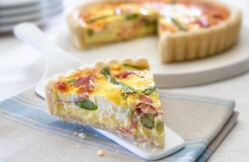 Quiche aux asperges et au jambon de Parme