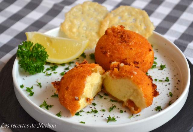 Croquettes au fromage et tuiles de parmesan