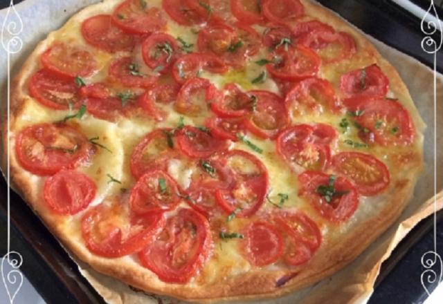 Tarte fine tomates, mozzarella et basilic