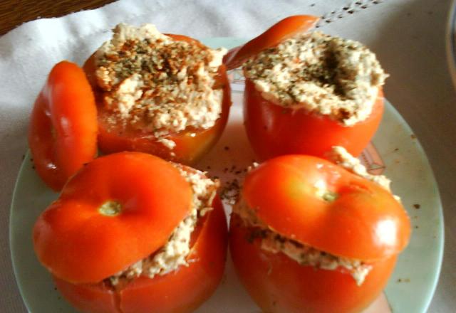 Tomates farcies au thon faciles