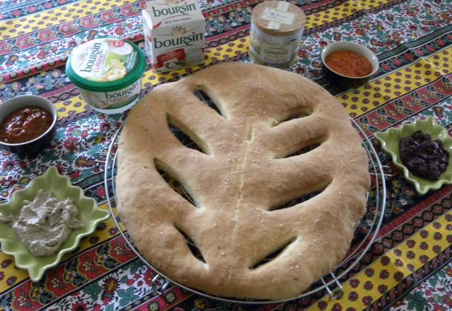 Fougasse au Boursin Cuisine ail et fines herbes