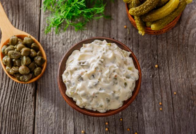 “C’est comme ça que je l’aime” : Philippe Etchebest dévoile sa méthode pour une sauce tartare parfaite et tranche un débat autour de la recette !