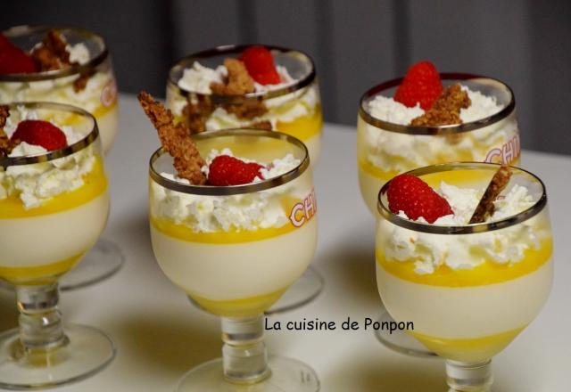 Panna cotta à la mangue et lait de coco