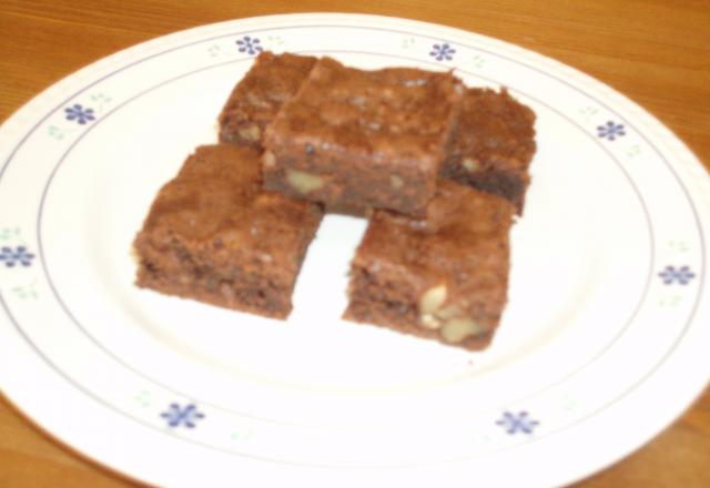 Brownies au chocolat, cannelle et noix