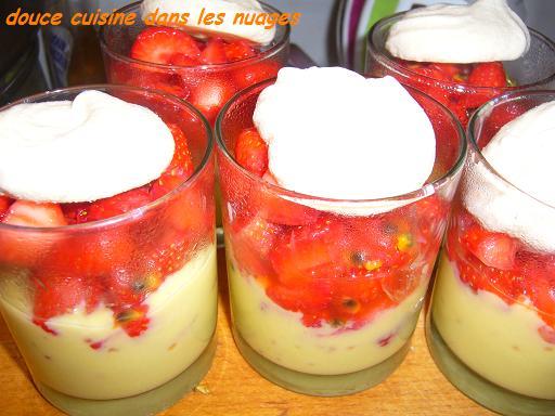 Crème au citron caviar, fraise