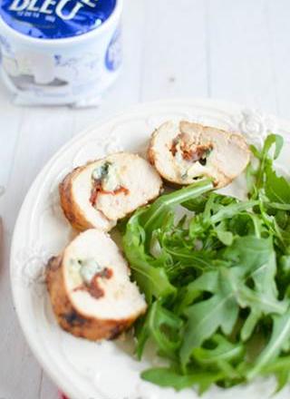 Roulade de poulet, Bresse Bleu et tomates séchées