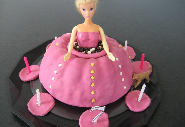 Gâteau anniversaire Barbie