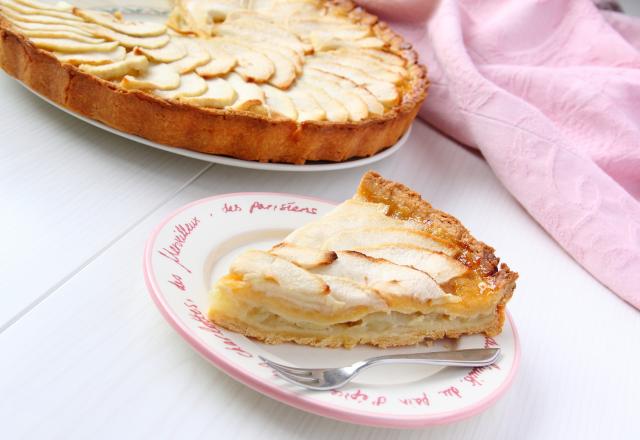 Tarte sablée aux pommes et crème pâtissière