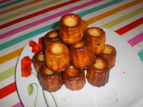 Hot cannelés