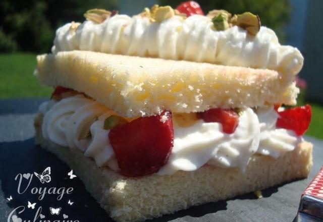 Mille-feuille brioché Harrys à la chantilly de St Môret®