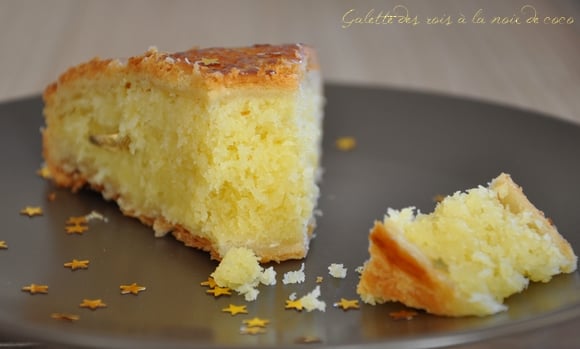 Galette des rois à la noix de coco râpée