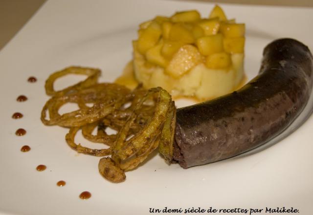 Le boudin et les 2 pommes au sirop de Liège.