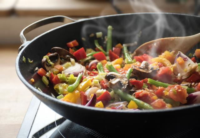 Wok ou vapeur : quel mode de cuisson est réellement le plus sain ? Cette diététicienne tranche