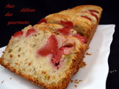 Cake aux fraises et aux pistaches classique