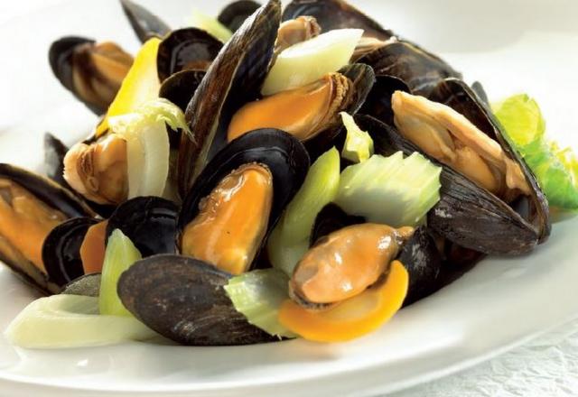 Moules frites et petits légumes